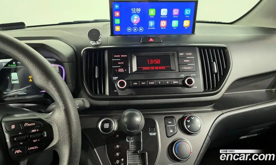 Kia Ray 2024 1.0 Автомат в Москве № 123930, фото 8