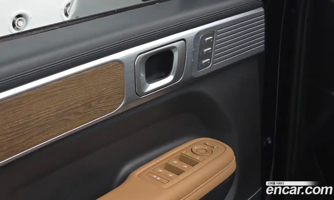 Hyundai Santa Fe 2024 2.5 Автомат в Москве № 124597, фото 17