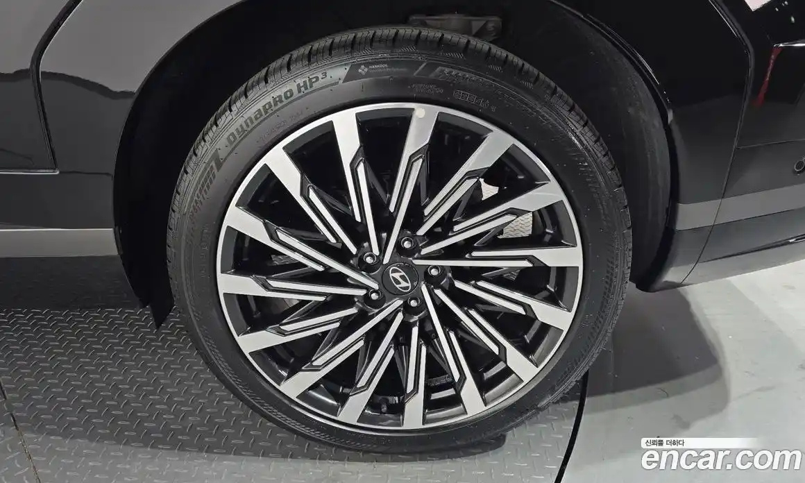 Hyundai Santa Fe 2024 2.5 Автомат в Москве № 124597, фото 5