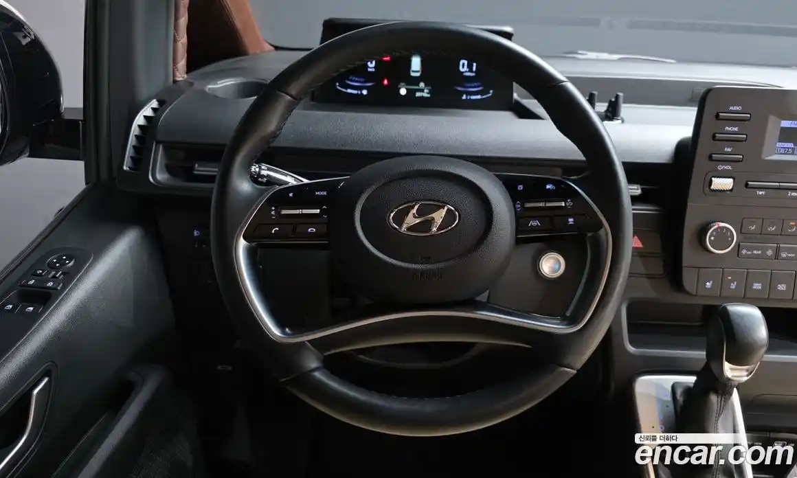 Hyundai Staria 2022 2.2 Автомат в Москве № 125056, фото 17