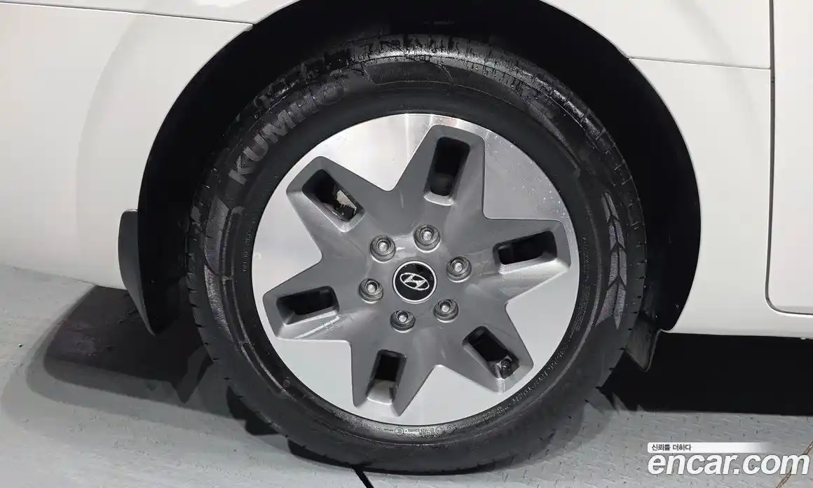 Hyundai Staria 2022 2.2 Автомат в Москве № 125056, фото 5