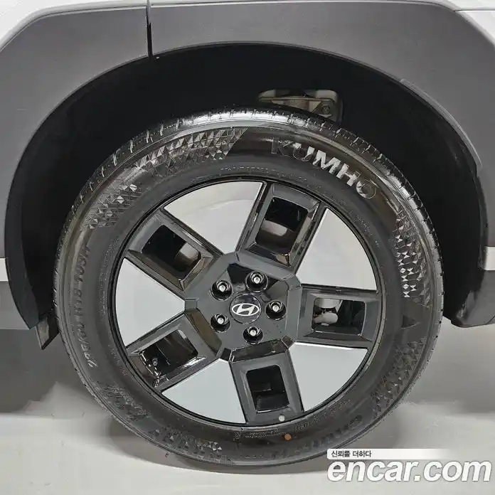 Hyundai Santa Fe 2025 1.6 Автомат в Москве № 125704, фото 17