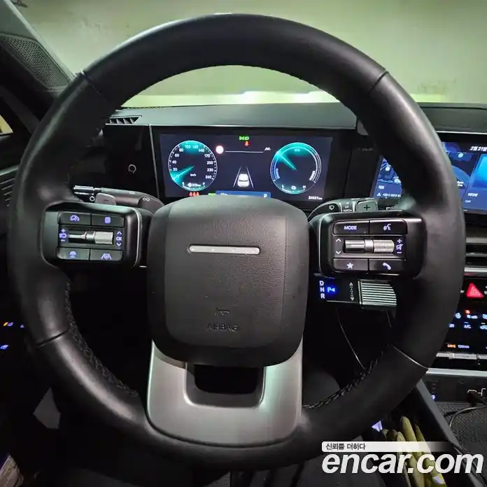 Hyundai Santa Fe 2025 1.6 Автомат в Москве № 125704, фото 9