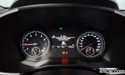 Hyundai Santa Fe 2023 2.5 Автомат в Москве № 126095, миниатюра 4