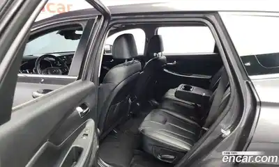 Hyundai Santa Fe 2023 2.5 Автомат в Москве № 126095, миниатюра 10