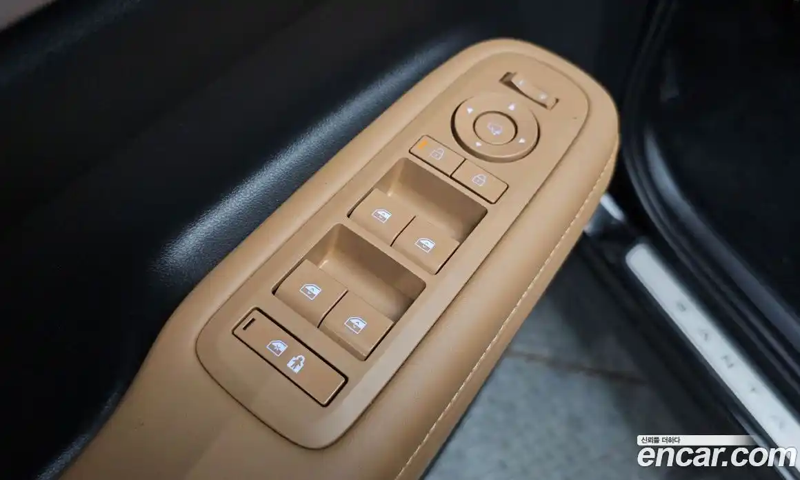 Hyundai Santa Fe 2025 1.6 Автомат в Москве № 126181, фото 16