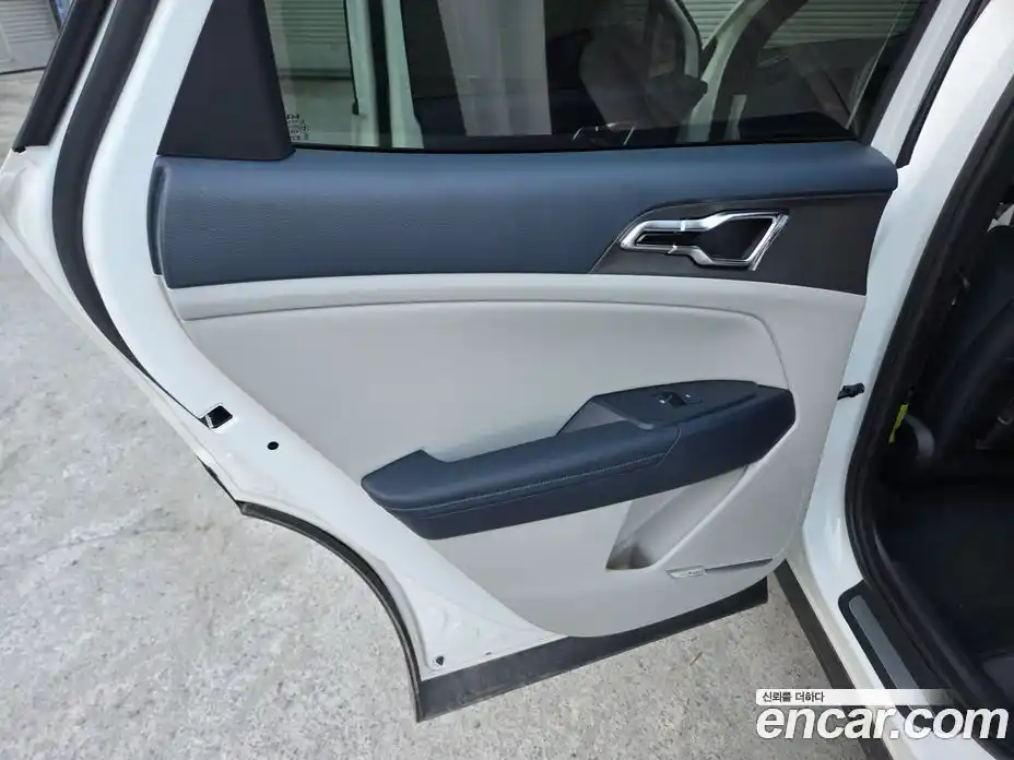 Kia Sportage 2025 1.6 Автомат в Москве № 128064, фото 14