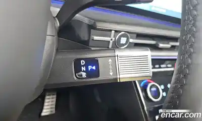 Hyundai Santa Fe 2025 2.5 Автомат в Москве № 129697, миниатюра 9