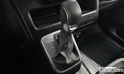 Hyundai Staria 2025 3.5 Автомат в Москве № 130110, миниатюра 11