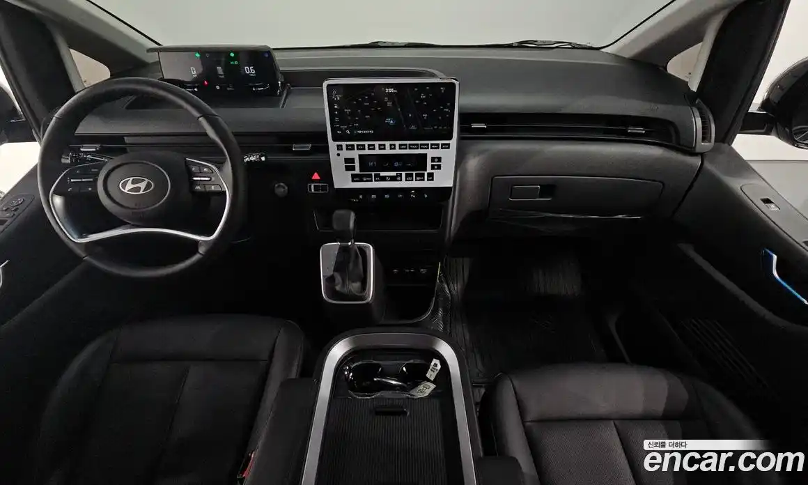 Hyundai Staria 2025 3.5 Автомат в Москве № 130110, фото 13