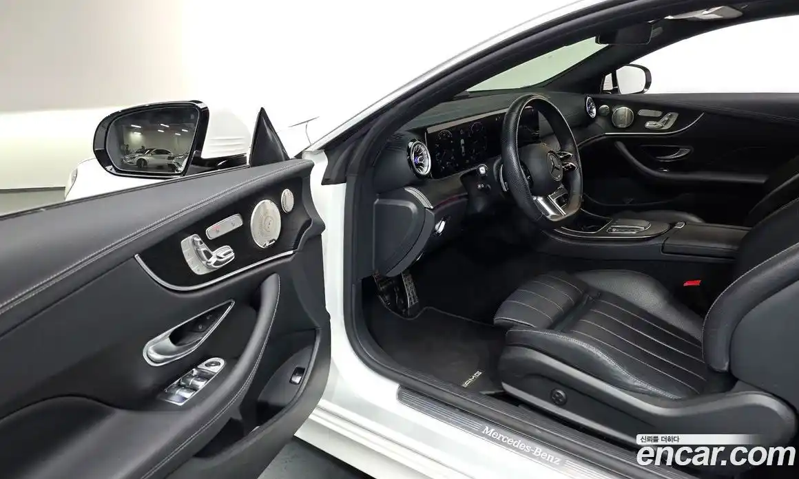 Mercedes-Benz E-Class 2023 2.0 Автомат в Москве № 138555, фото 11