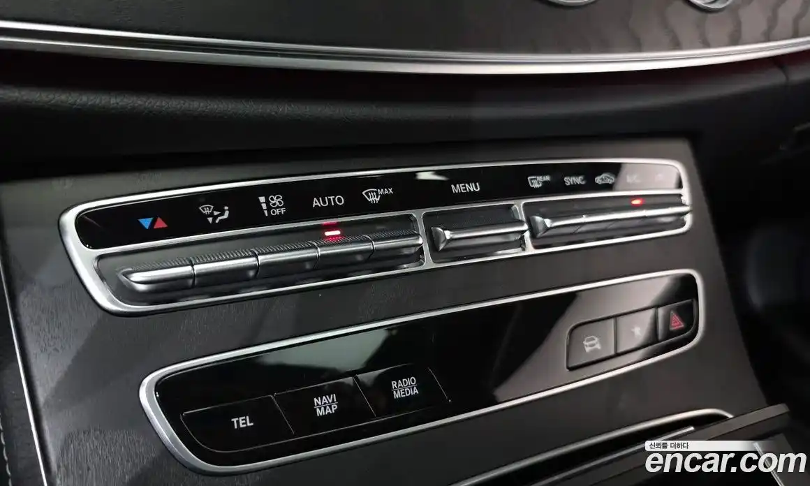 Mercedes-Benz E-Class 2023 2.0 Автомат в Москве № 138555, фото 18