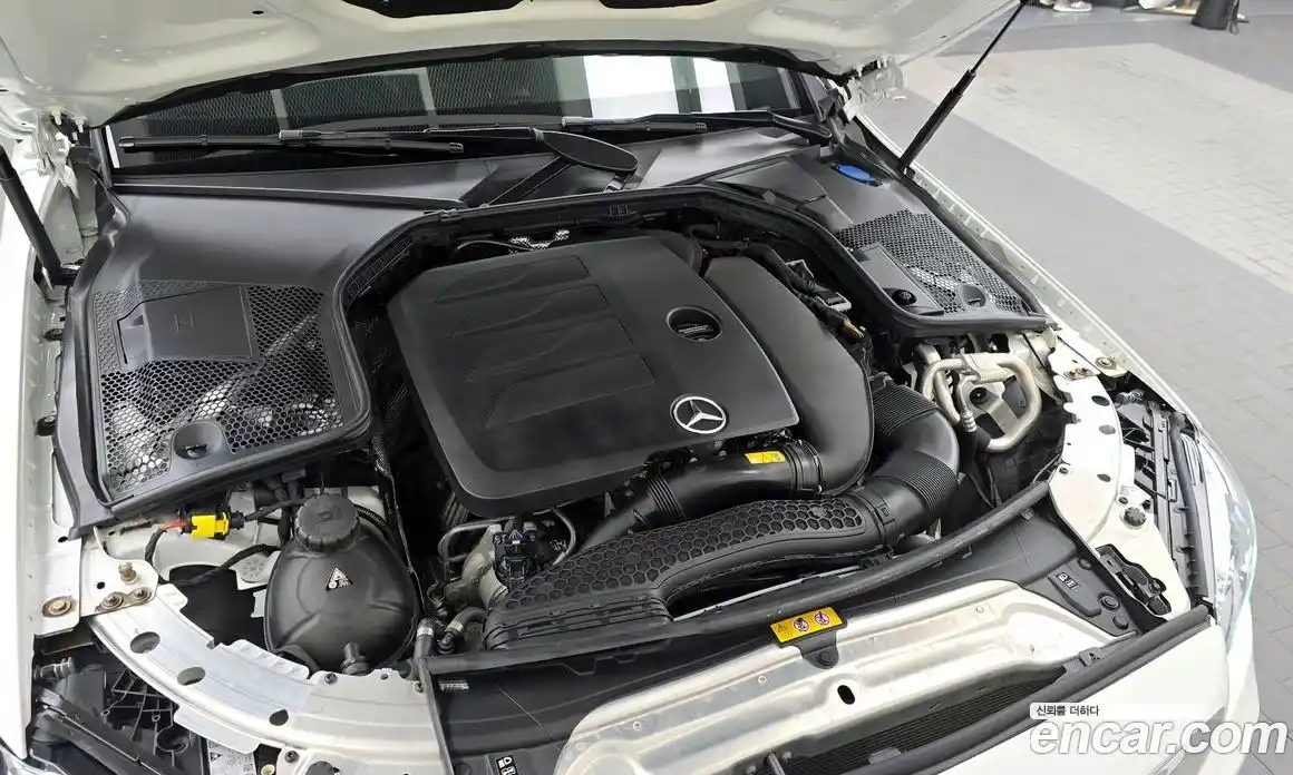 Mercedes-Benz C-Class 2023 2.0 Автомат в Москве № 139092, фото 13