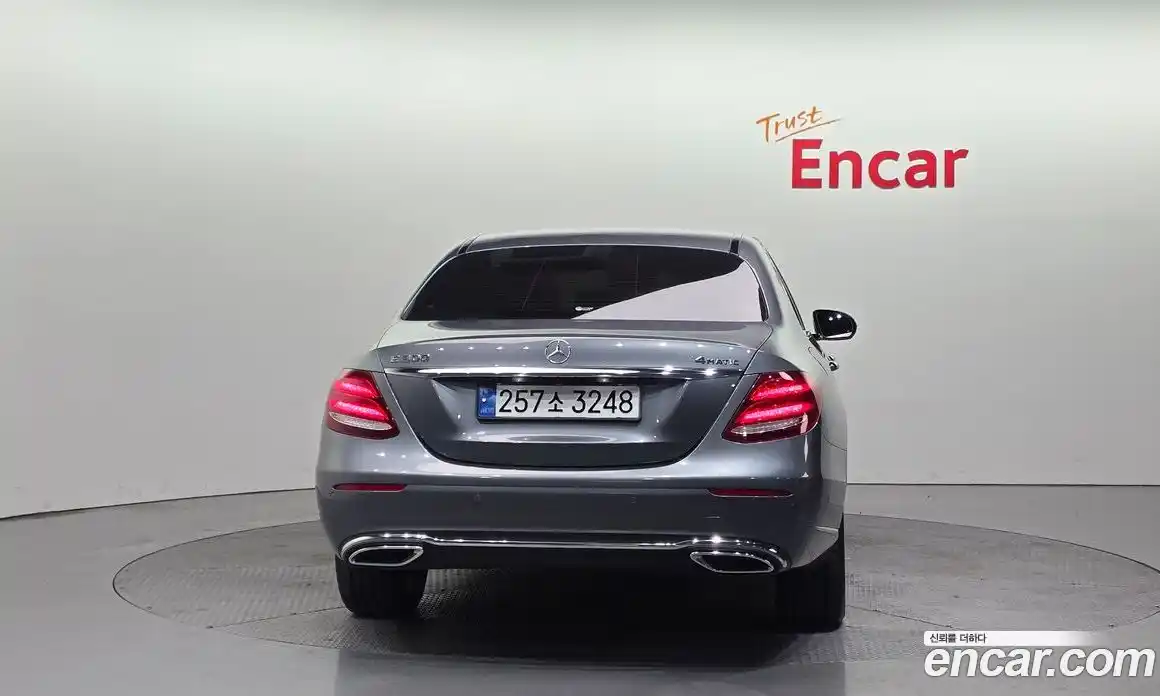 Mercedes-Benz E-Class 2019 1.9 Автомат в Москве № 143333, фото 8