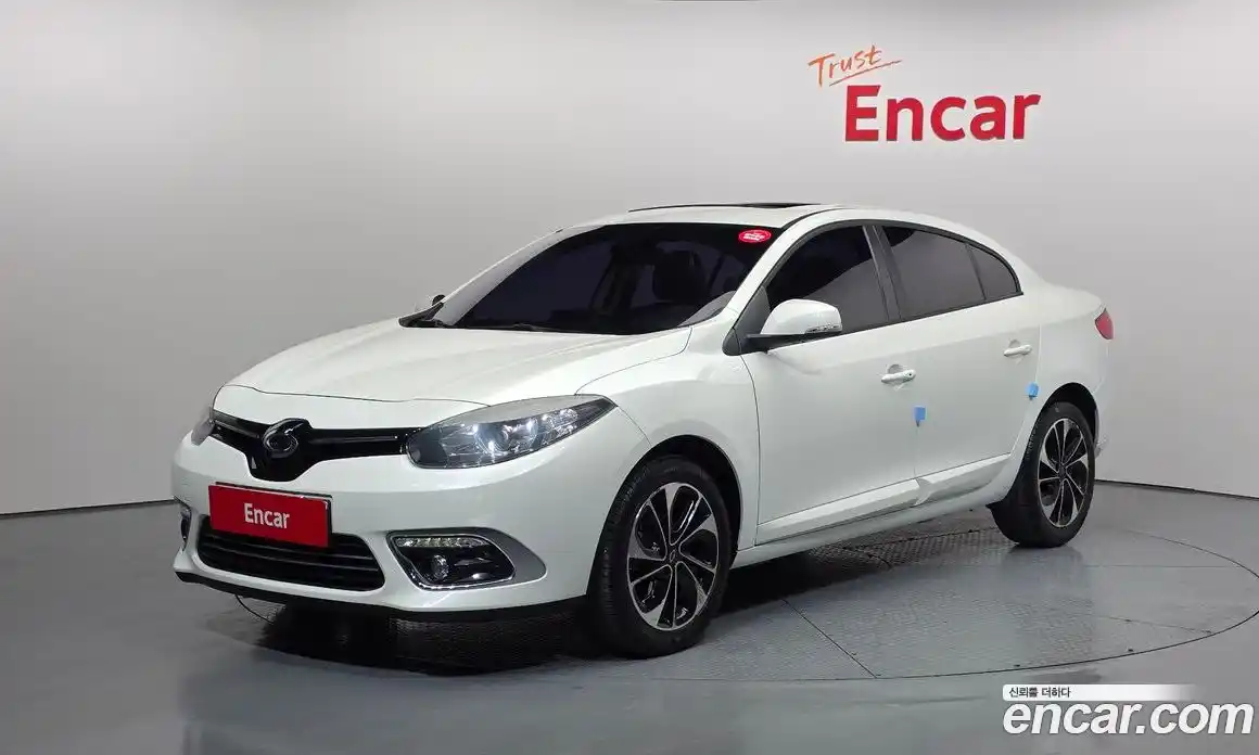 Renault SM3 2016 1.6 Автомат в Москве № 147657, фото 15