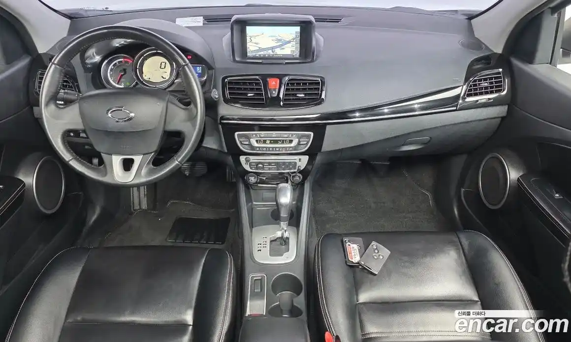 Renault SM3 2016 1.6 Автомат в Москве № 147657, фото 16