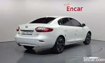 Renault SM3 2016 1.6 Автомат в Москве № 147657, миниатюра 2