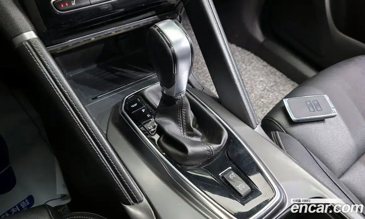 Renault QM6 2019 2.0 Автомат в Москве № 148324, фото 16