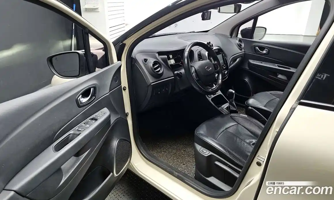 Renault QM3 2018 1.5 Автомат в Москве № 148645, фото 15