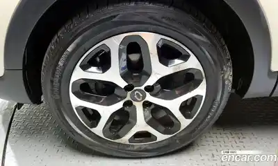 Renault QM3 2018 1.5 Автомат в Москве № 148645, миниатюра 3