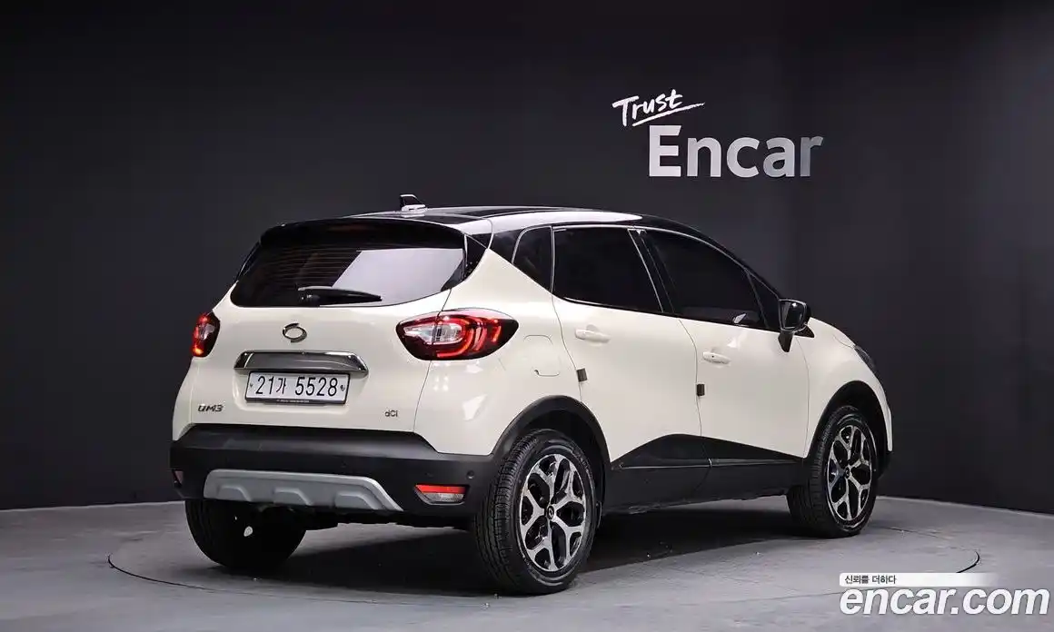 Renault QM3 2018 1.5 Автомат в Москве № 148645, фото 5