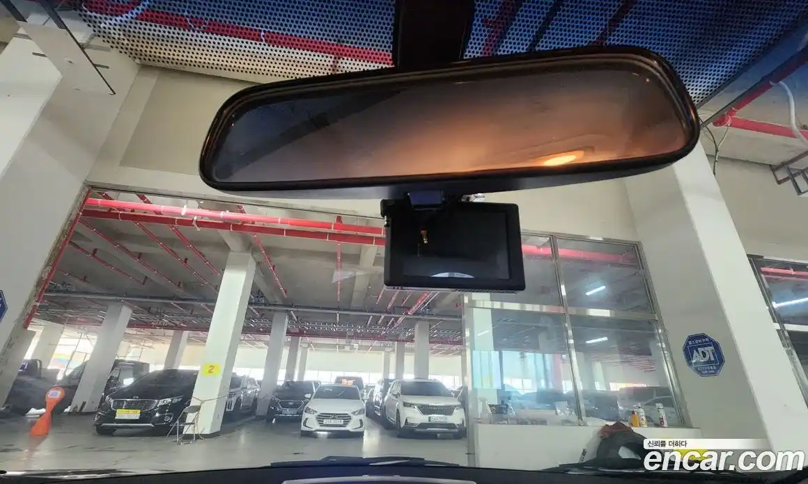 Renault SM3 2010 1.6 Автомат в Москве № 152854, фото 13