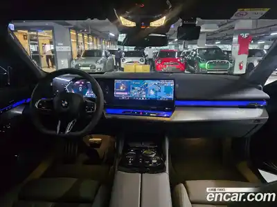 BMW 5-Series 2025 2.0 Автомат в Москве № 153131, миниатюра 7