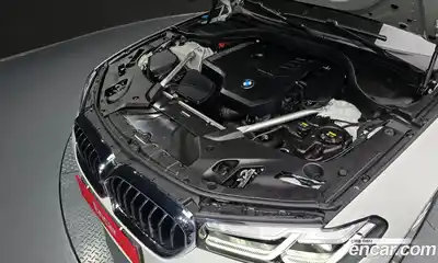 BMW 5-Series 2021 2.0 Автомат в Москве № 154681, миниатюра 2