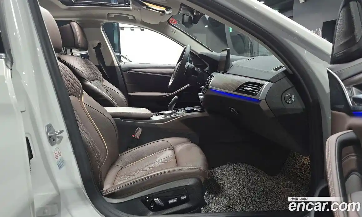 BMW 5-Series 2021 2.0 Автомат в Москве № 154681, фото 3