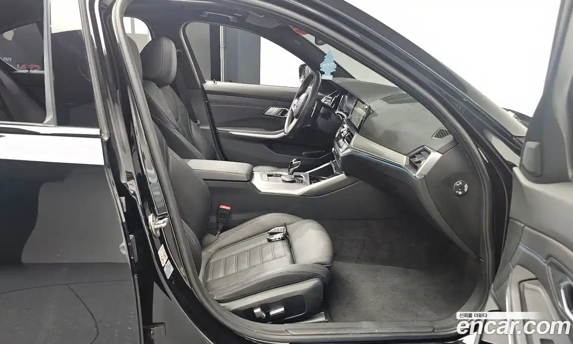 BMW 3-Series 2022 2.0 Автомат в Москве № 156923, фото 4