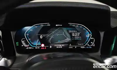 BMW 3-Series 2022 2.0 Автомат в Москве № 156923, миниатюра 10