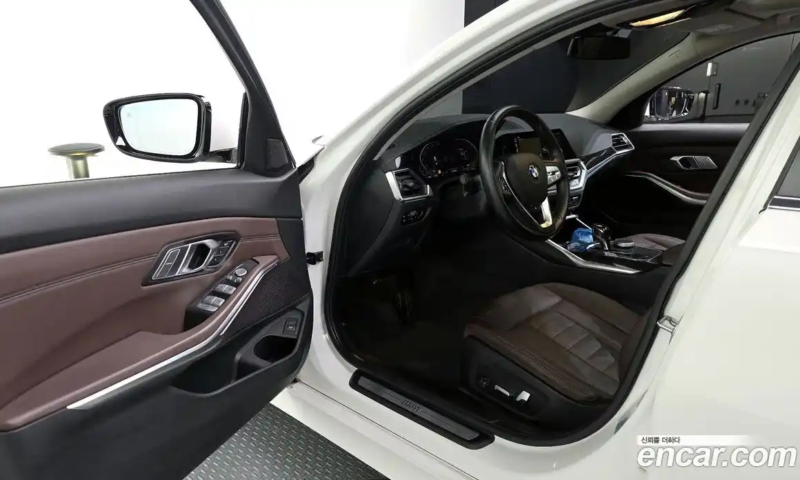 BMW 3-Series 2021 2.0 Автомат в Москве № 156956, фото 16