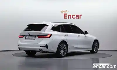 BMW 3-Series 2021 2.0 Автомат в Москве № 156956, миниатюра 2