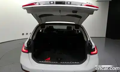 BMW 3-Series 2021 2.0 Автомат в Москве № 156956, миниатюра 5