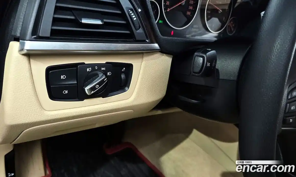 BMW 3-Series 2015 2.0 Автомат в Москве № 157380, фото 12