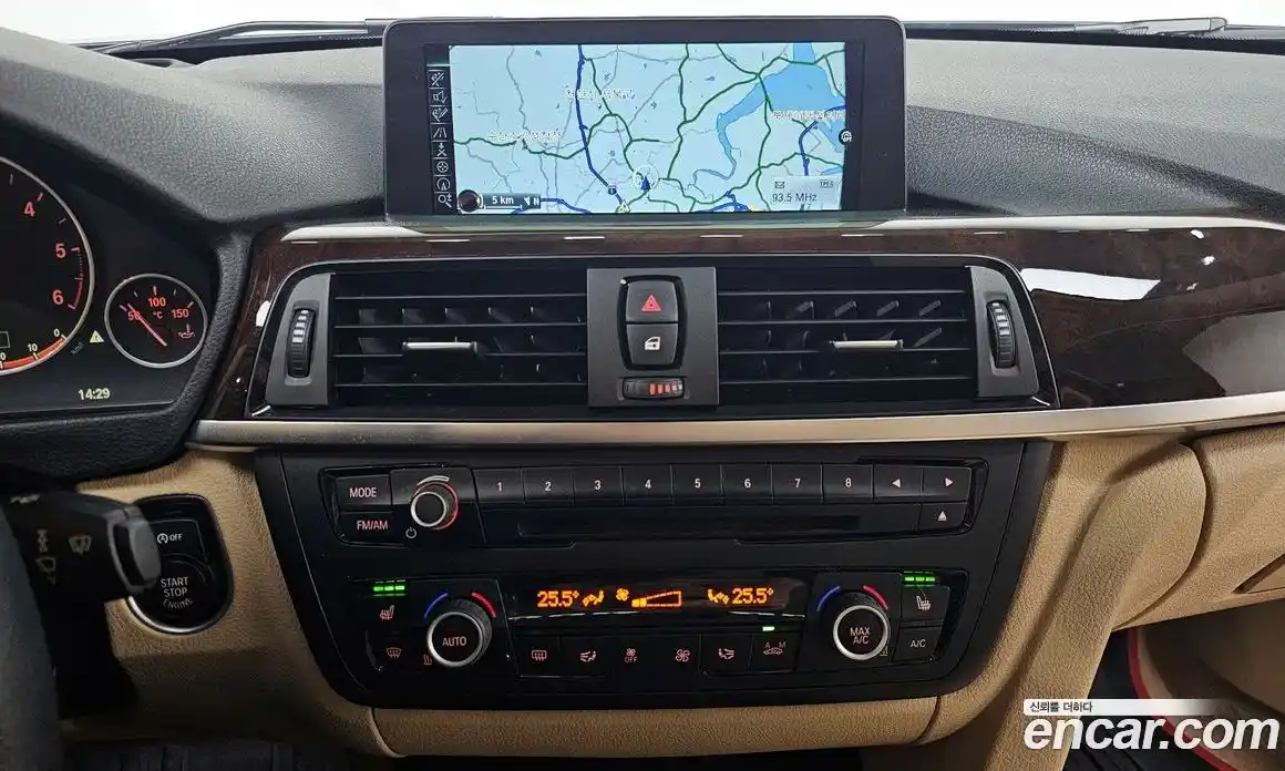 BMW 3-Series 2015 2.0 Автомат в Москве № 157380, фото 9