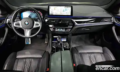 BMW 5-Series, 2023
