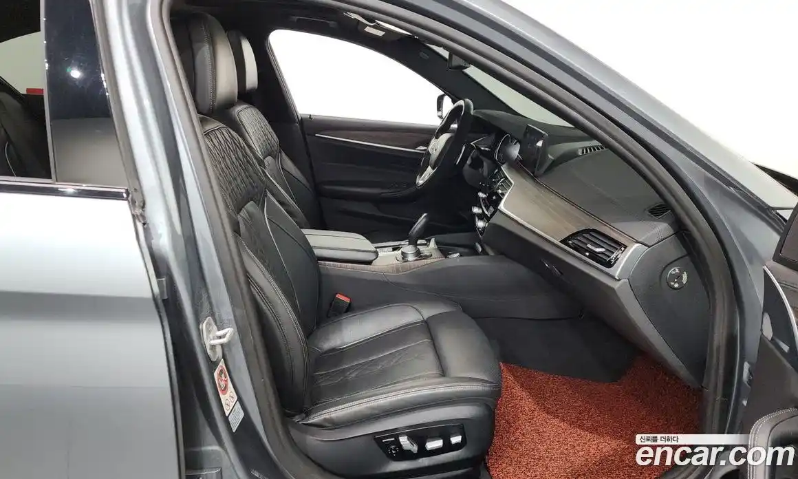 BMW 5-Series 2017 2.0 Автомат в Москве № 158755, фото 8