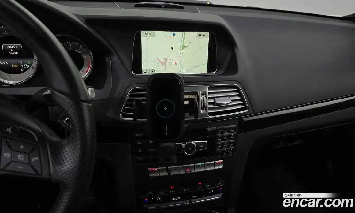 Mercedes-Benz E-Class 2014 2.0 Автомат в Москве № 160353, фото 20