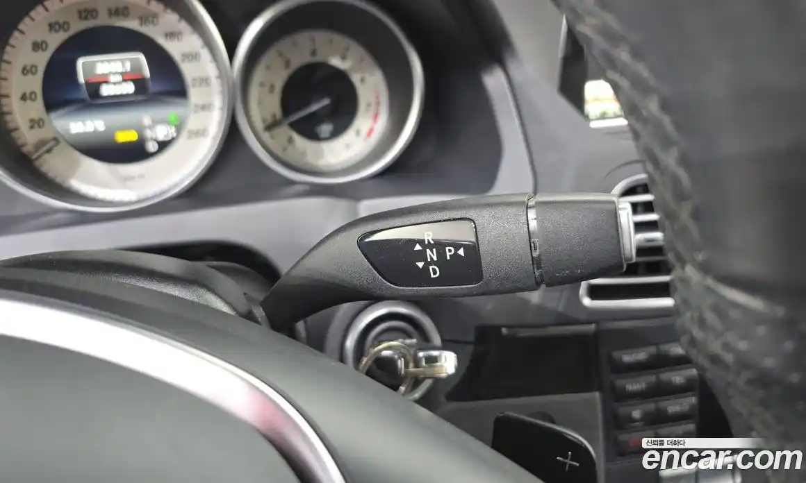 Mercedes-Benz E-Class 2014 2.0 Автомат в Москве № 160353, фото 4