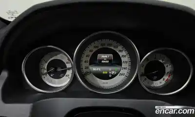 Mercedes-Benz E-Class 2014 2.0 Автомат в Москве № 160353, миниатюра 5