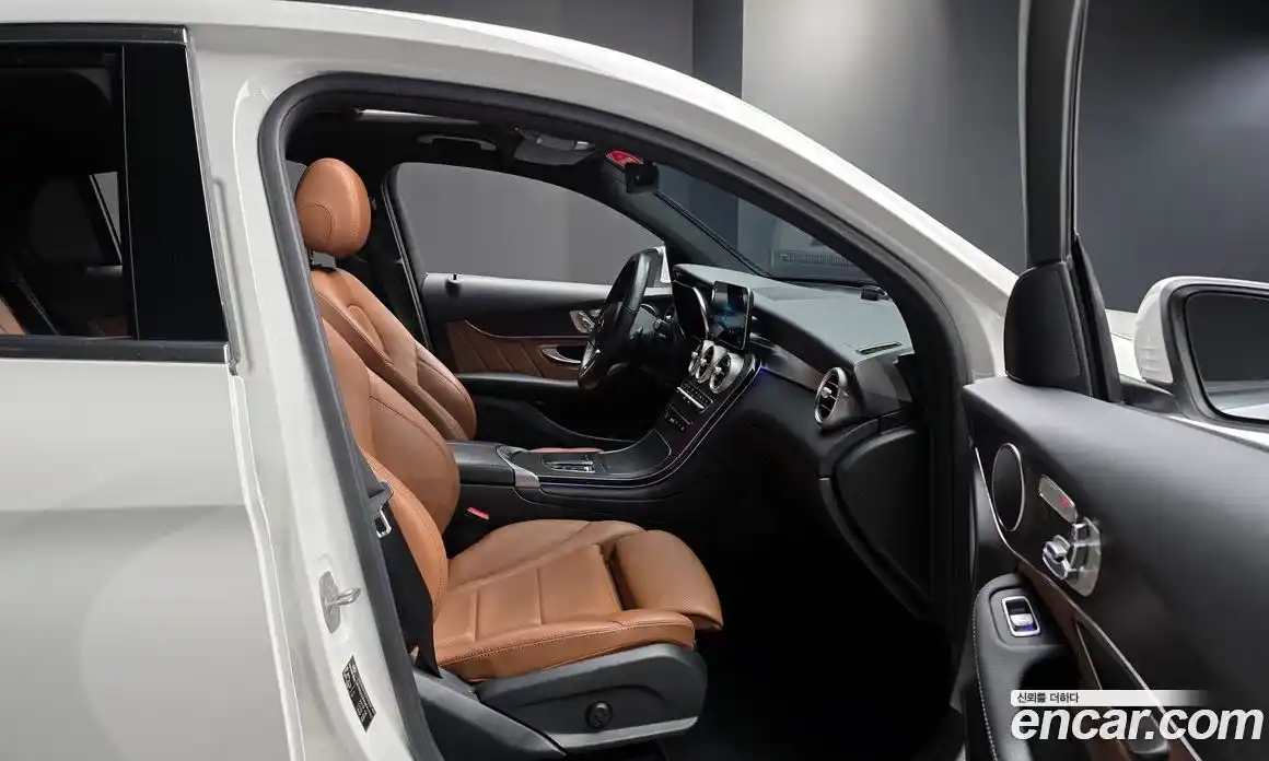 Mercedes-Benz GLC-Class 2021 2.0 Автомат в Москве № 160869, фото 16