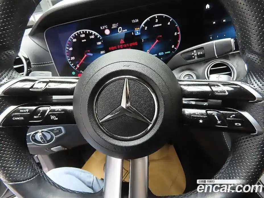 Mercedes-Benz E-Class 2022 1.9 Автомат в Москве № 161883, фото 14