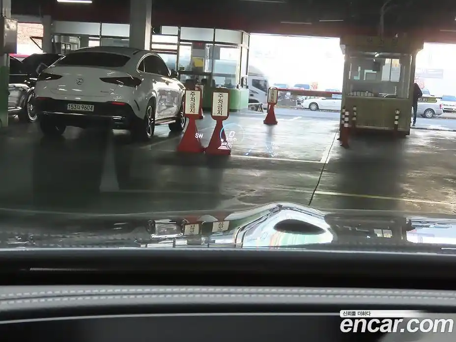 Mercedes-Benz E-Class 2022 1.9 Автомат в Москве № 161883, фото 16