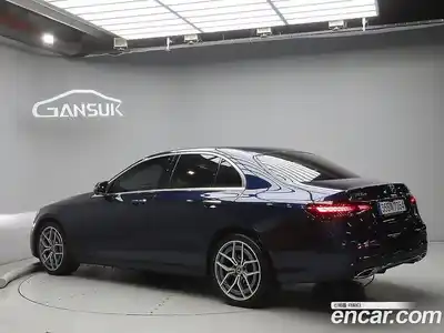 Mercedes-Benz E-Class 2022 1.9 Автомат в Москве № 161883, миниатюра 2