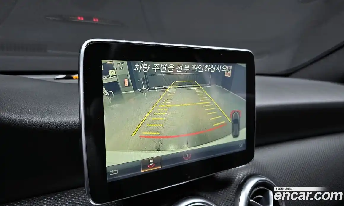 Mercedes-Benz A-Class 2016 1.6 Автомат в Москве № 161890, фото 17