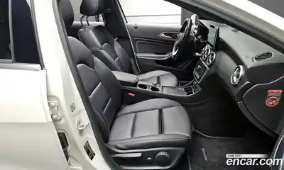 Mercedes-Benz A-Class 2016 1.6 Автомат в Москве № 161890, миниатюра 7