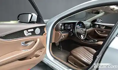 Mercedes-Benz E-Class 2017 3.0 Автомат в Москве № 162068, миниатюра 10