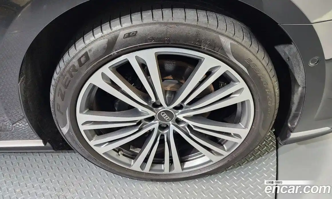 Audi A8 2023 3.0 Автомат в Москве № 162503, фото 14