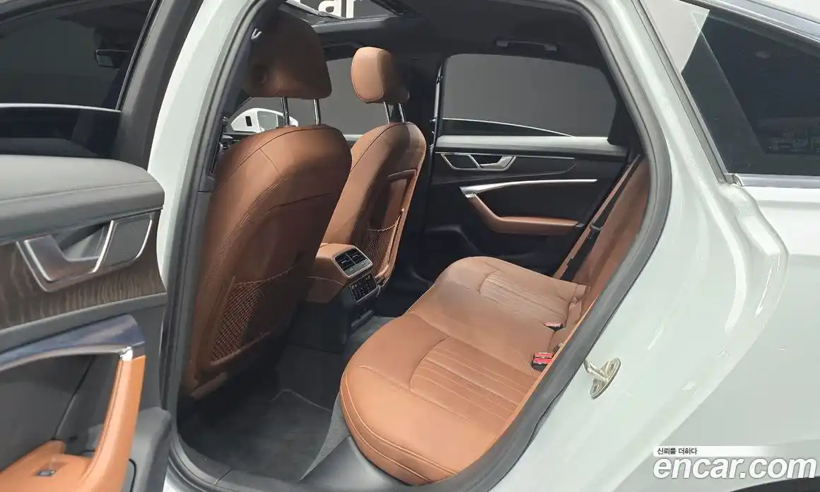 Audi A6 2021 2.0 Автомат в Москве № 162662, фото 12